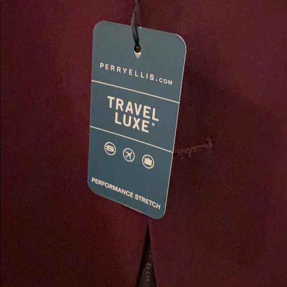 Perry Ellis Travel Luxe Blazer